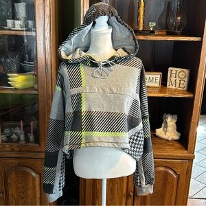 Adidas Ivy Park Crop Hoodie! 🩶🖤💚🤎